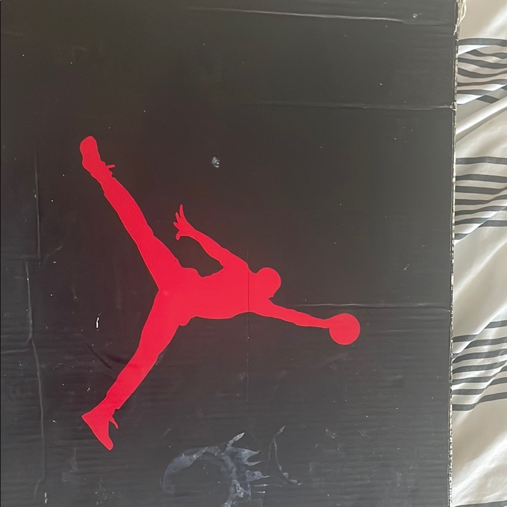Air Jordan Black and Red Box